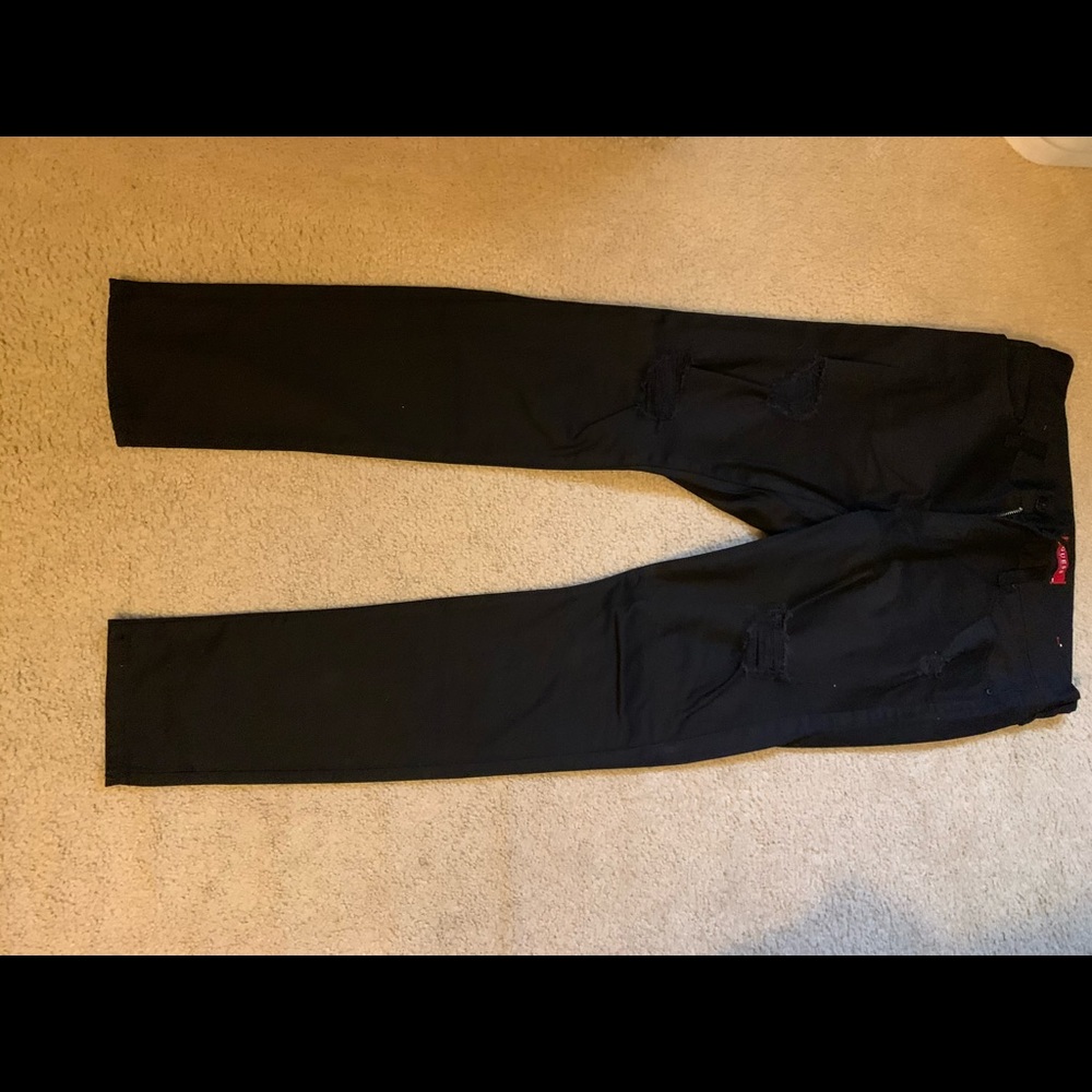 Guess Ripped Skinny Jeans